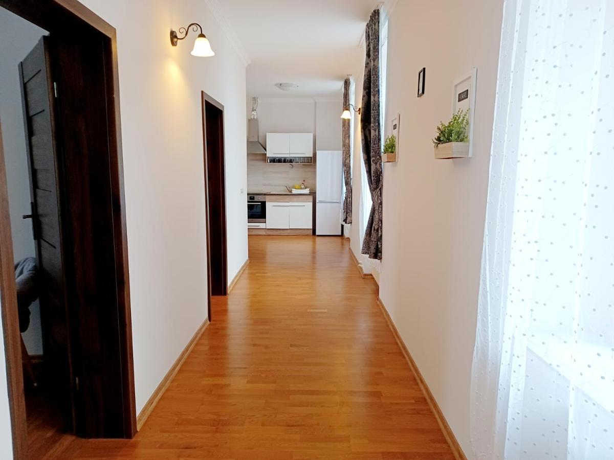 Apartment Hlavni Mariánské Lázně Exterior foto